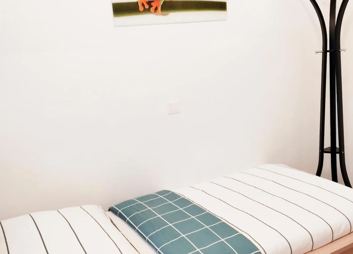 Hostel Favorit-Rooms Direkt Metro-U1 Best Connection To Centralstation And City-Center Vienna