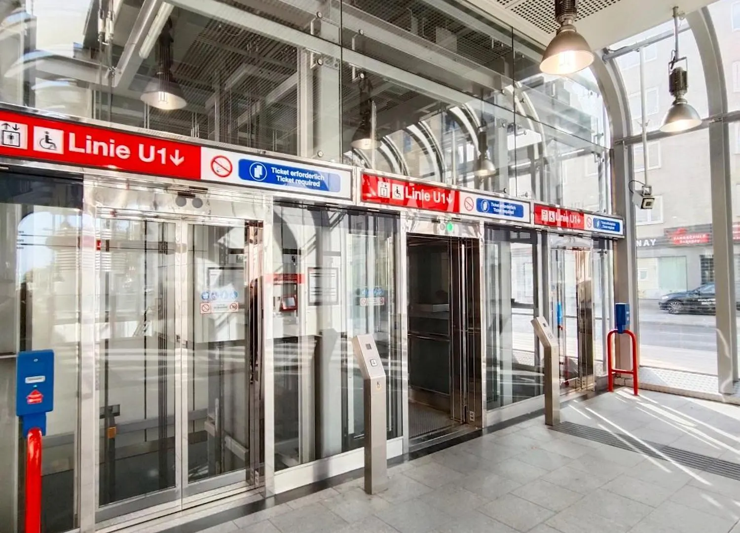Hostel Favorit-Rooms Direkt Metro-U1 Best Connection To Centralstation And City-Center Vienna